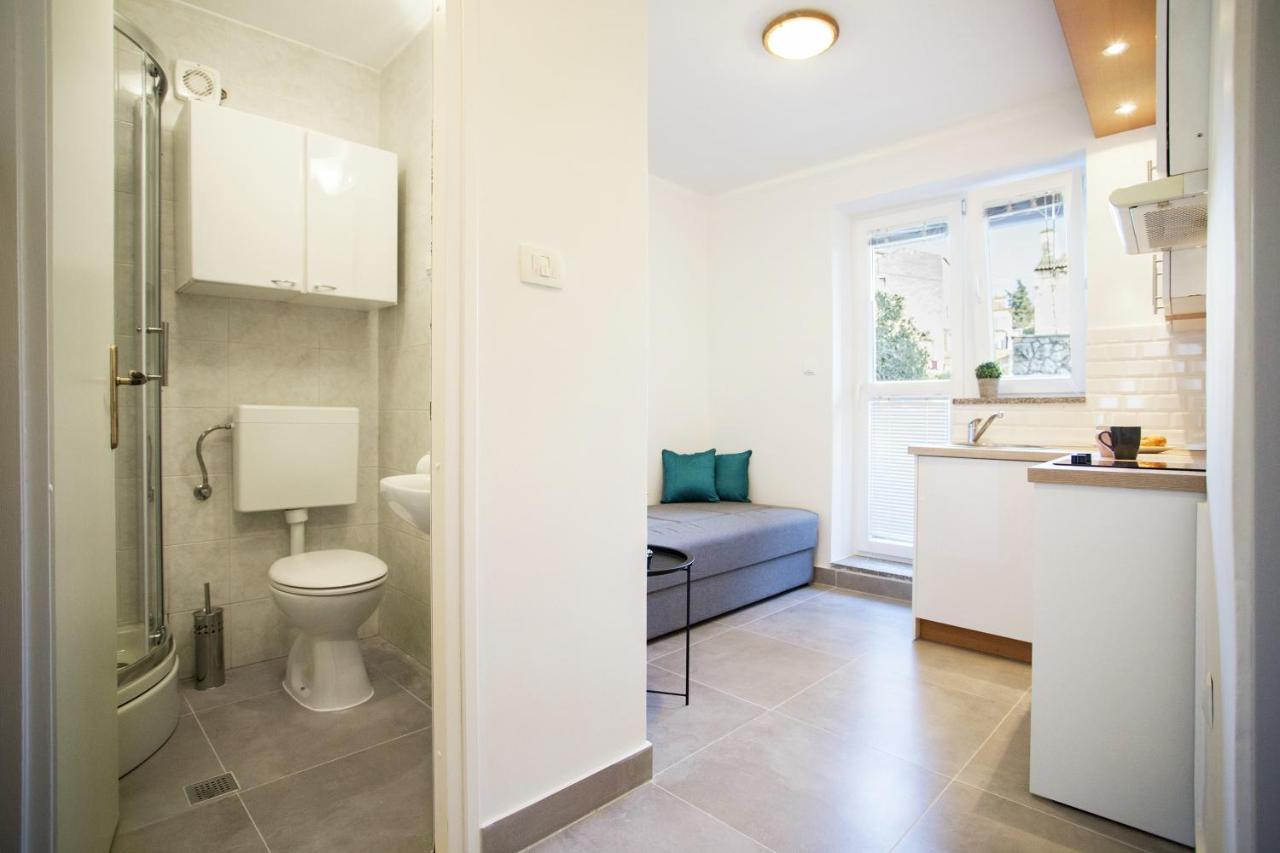 Studio Apartment Zen City Centre Σπλιτ Εξωτερικό φωτογραφία